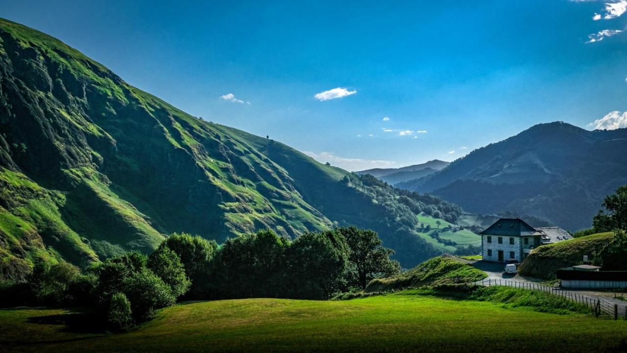 Tente Safari Lodge Ferme Carrique Tardets-Sorholus 외부 사진